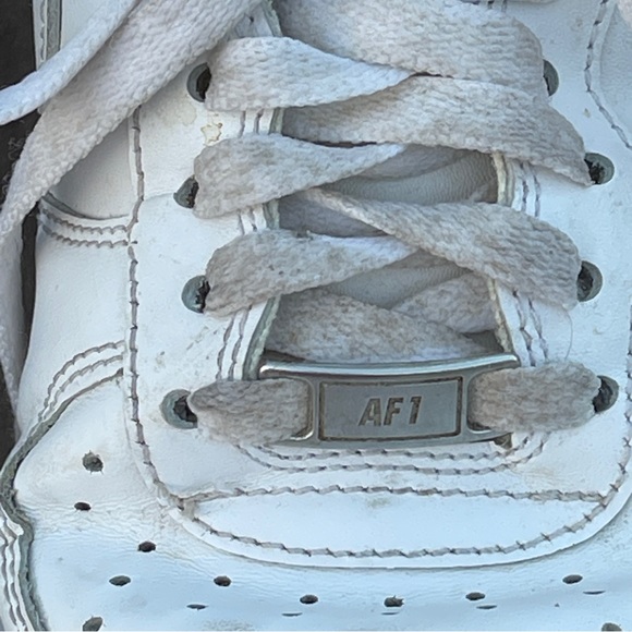 Nike Air Force 1 White size 8.5 - Picture 3 of 6